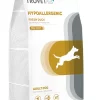 Trovet Plus Hypoallergenic Adult Anatra è un alimento secco ipoallergenico per cani adulti con allergie o intolleranze alimentari.